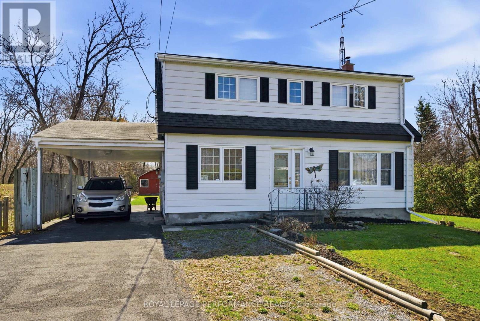 17370 HEADLINE ROAD, South Stormont, Ontario