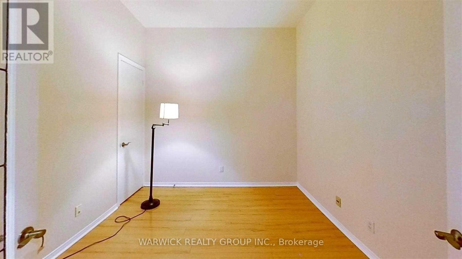 2211 - 7 King Street E, Toronto, Ontario  M5C 3C5 - Photo 2 - C13017792