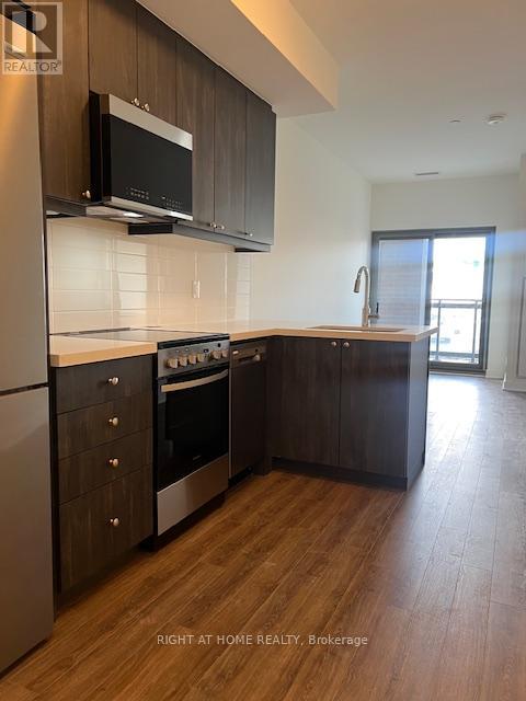 104 - 51 Clarington Boulevard, Clarington, Ontario  L1C 7J8 - Photo 2 - E13017794