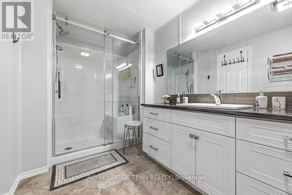 46 Sunset Lane, Horton, Ontario  K7V 0A5 - Photo 23 - X12810294