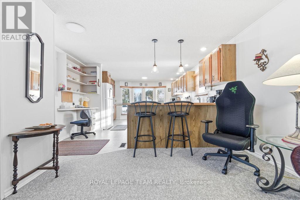 46 Sunset Lane, Horton, Ontario  K7V 0A5 - Photo 17 - X12810294