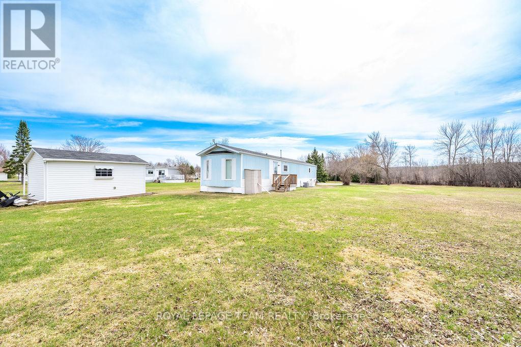 46 Sunset Lane, Horton, Ontario  K7V 0A5 - Photo 35 - X12810294