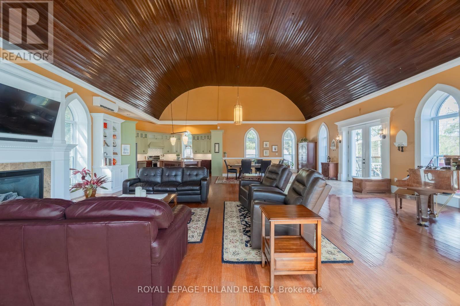 32135 Sylvan Road, North Middlesex, Ontario  N0M 2K0 - Photo 13 - X13017820