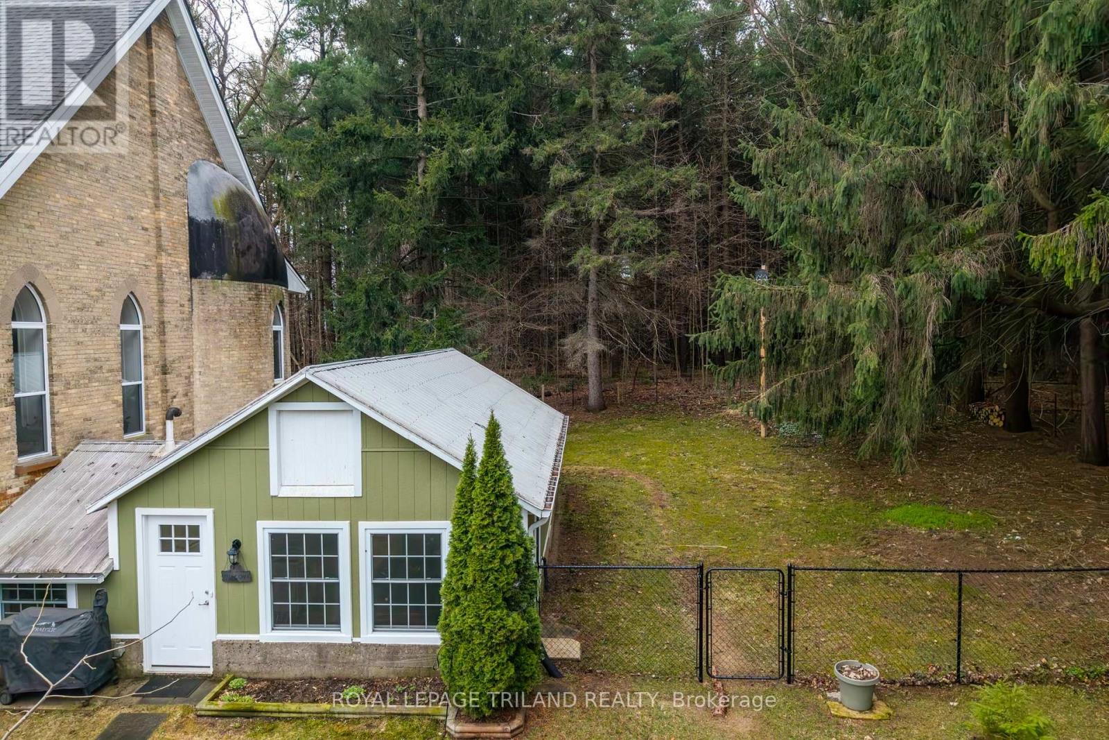 32135 Sylvan Road, North Middlesex, Ontario  N0M 2K0 - Photo 36 - X13017820