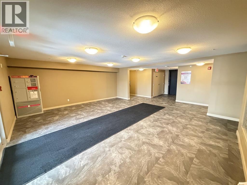 316, 15 Saddlestone Way NE, Calgary, Alberta  T3J 0S3 - Photo 5 - A2295452