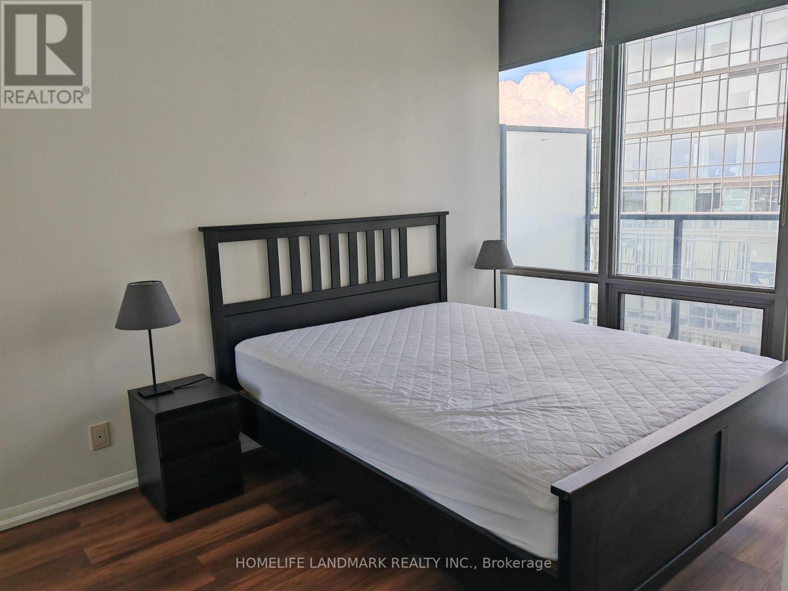 3006 - 832 Bay Street, Toronto, Ontario  M5S 1Z6 - Photo 5 - C13017816