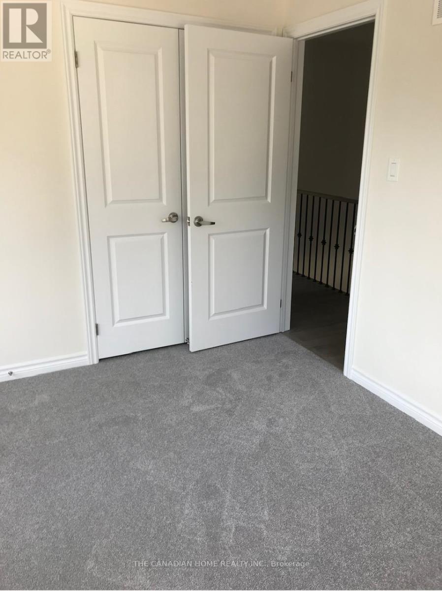 39 Eberhardt Drive, Wasaga Beach, Ontario  L9Z 0K5 - Photo 10 - S13017818