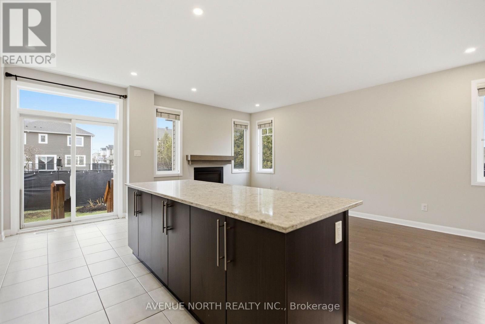 94 Gardenpost Terrace, Ottawa, Ontario  K4A 5H2 - Photo 12 - X13011062