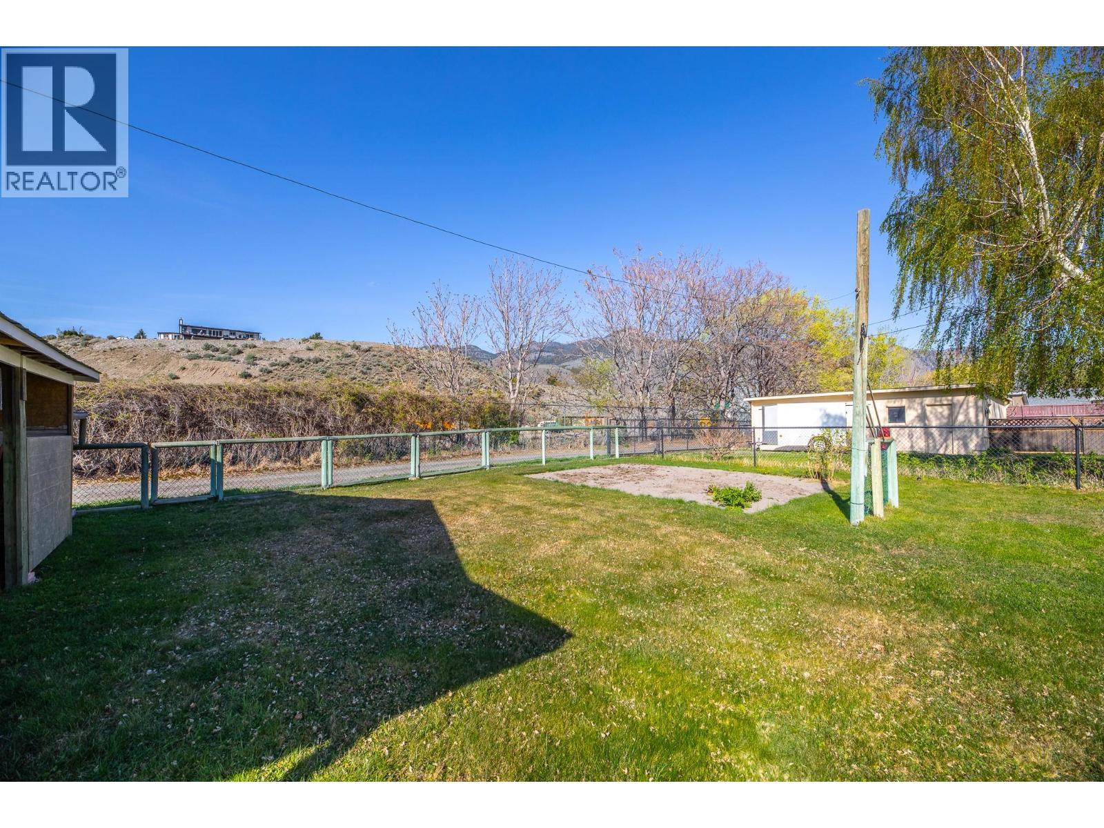 510 6th Avenue, Keremeos, British Columbia  V0X 1N3 - Photo 38 - 10382969