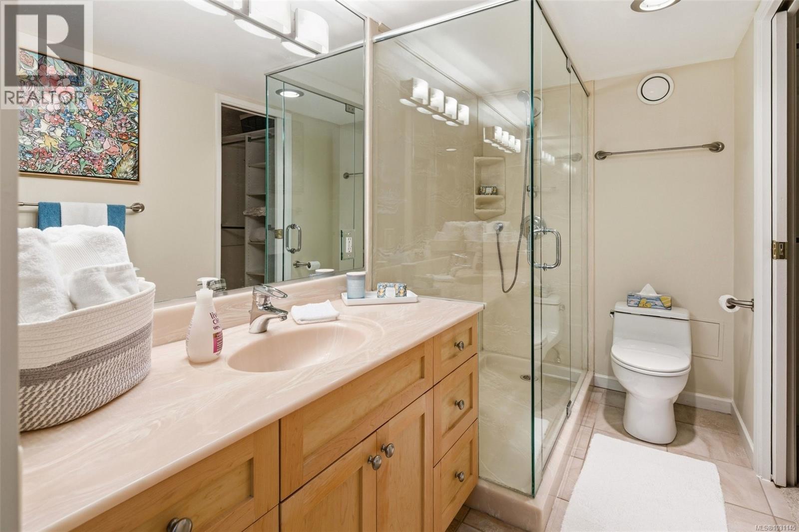 102 325 Maitland St, Victoria, British Columbia  V9A 7E9 - Photo 16 - 1031145