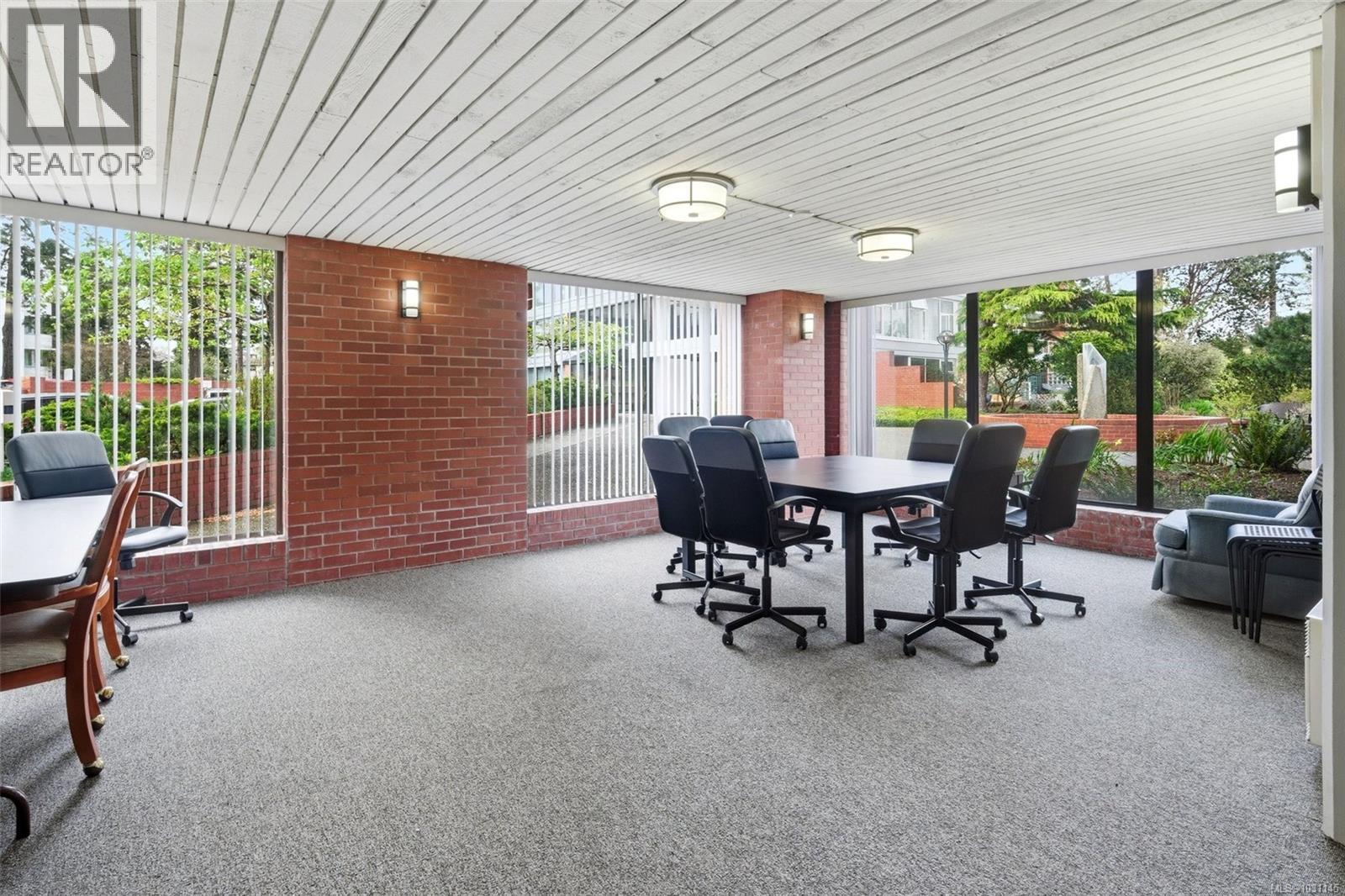 102 325 Maitland St, Victoria, British Columbia  V9A 7E9 - Photo 22 - 1031145