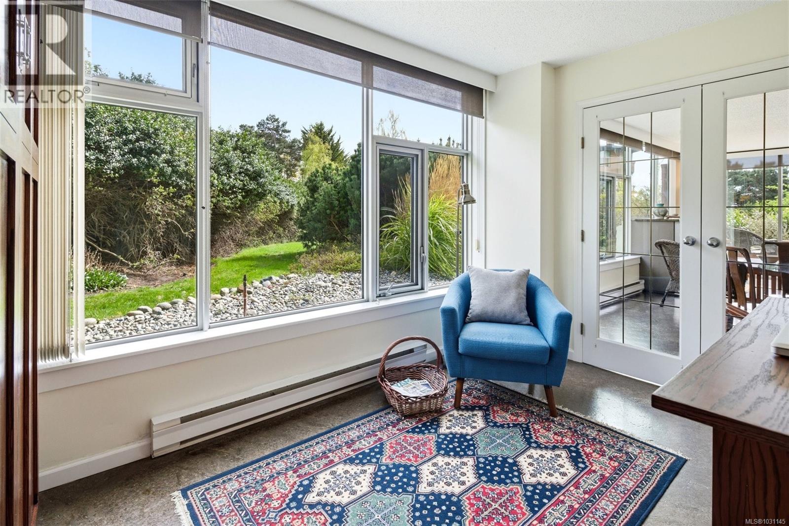 102 325 Maitland St, Victoria, British Columbia  V9A 7E9 - Photo 5 - 1031145