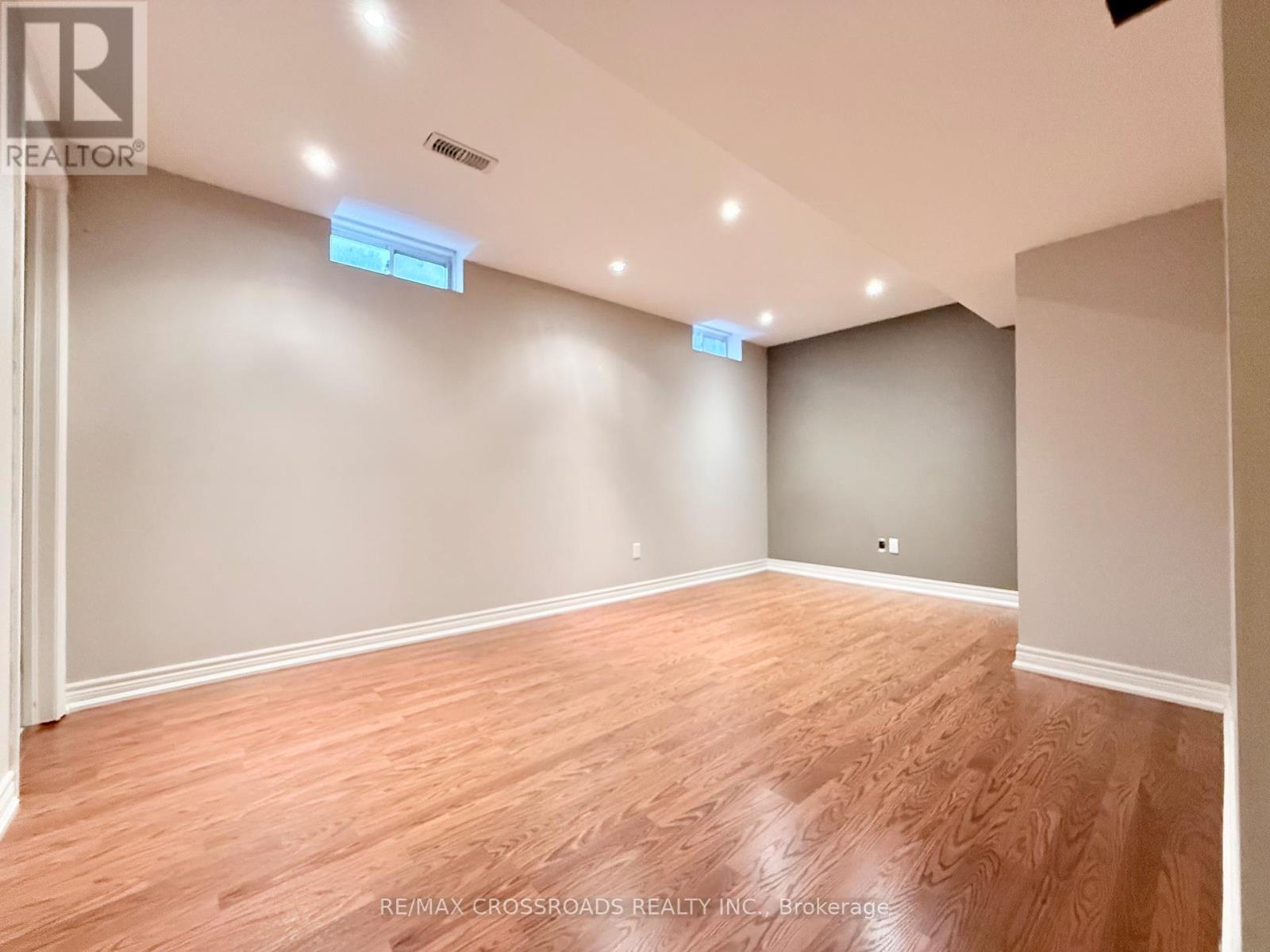 158 Gail Parks Crescent, Newmarket, Ontario  L3X 3C1 - Photo 21 - N13017798