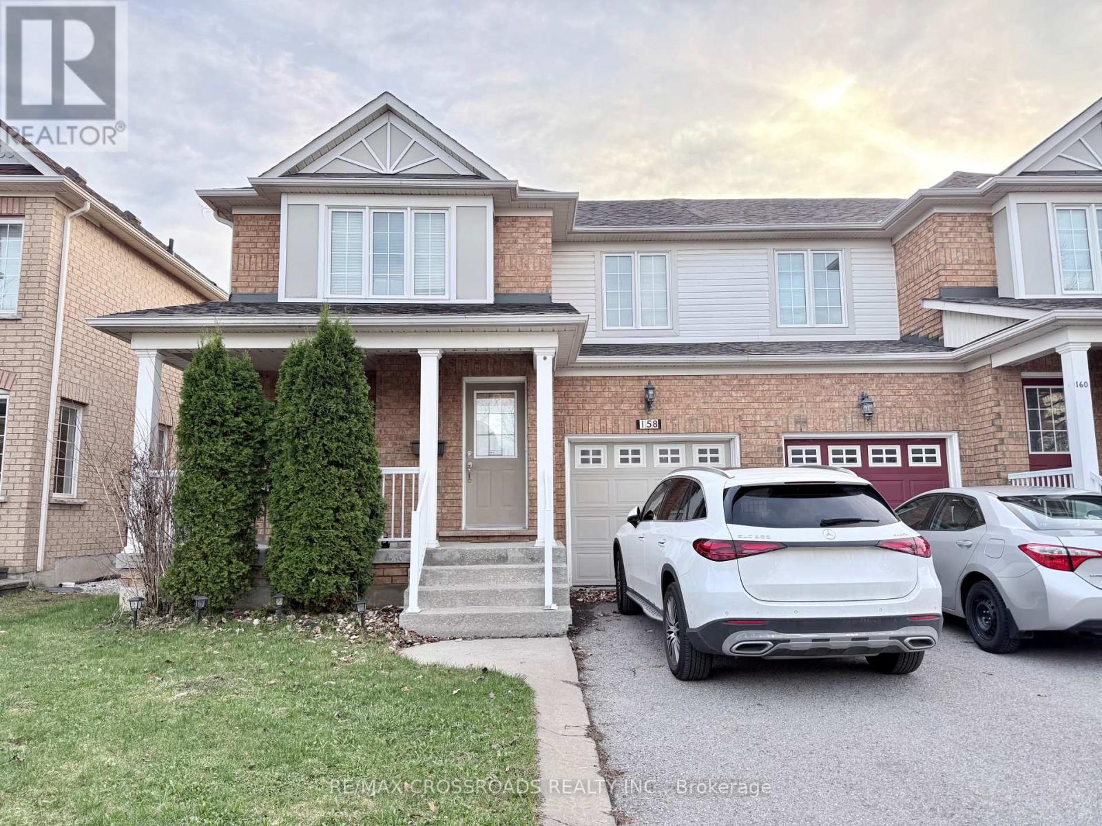 158 GAIL PARKS CRESCENT, Newmarket, Ontario