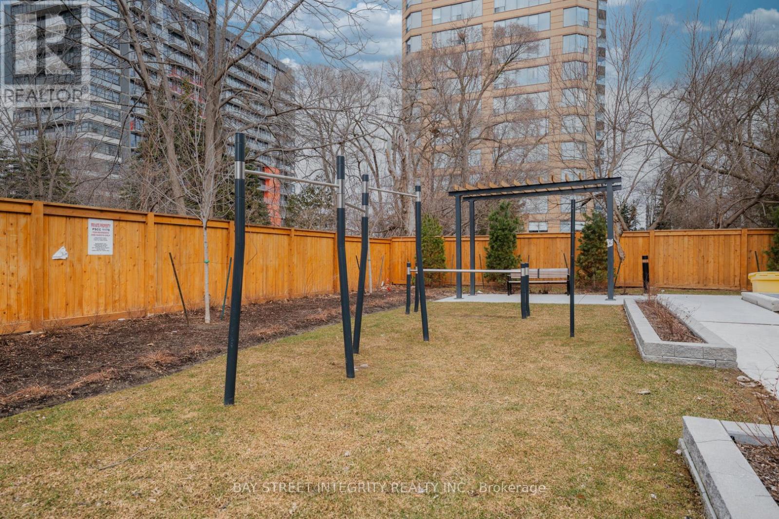 7 - 4045 Hickory Drive, Mississauga, Ontario  L4W 0G6 - Photo 44 - W12878982