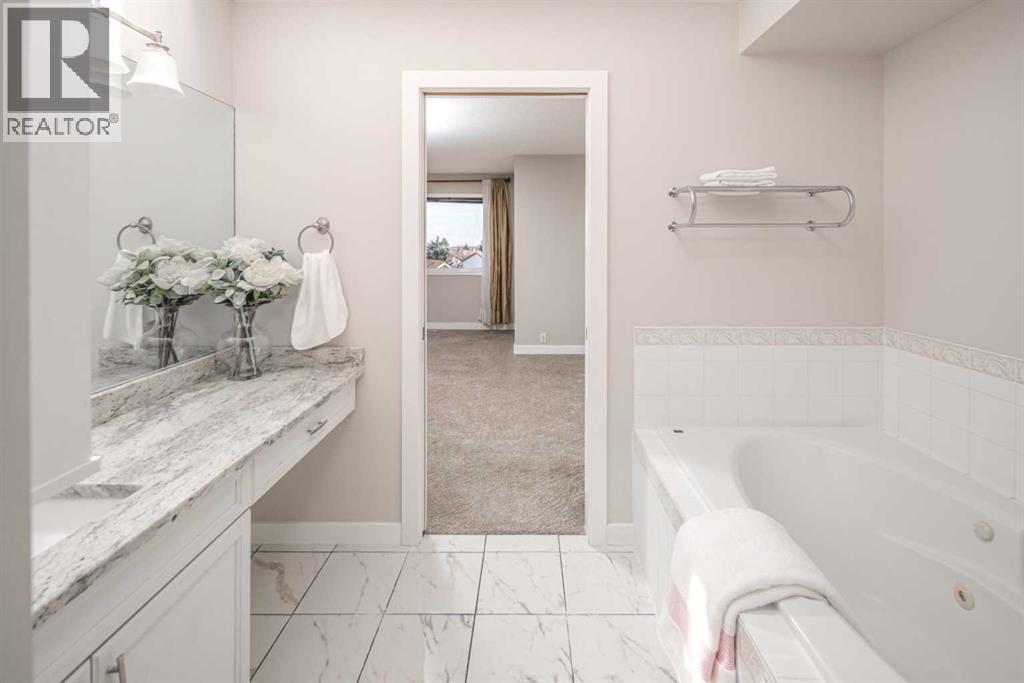 10 Somerset Court Sw, Calgary, Alberta  T2Y 3H4 - Photo 23 - A2300388