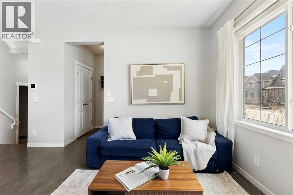 44 Marquis Link Se, Calgary, Alberta  T3M 1Z5 - Photo 5 - A2301536