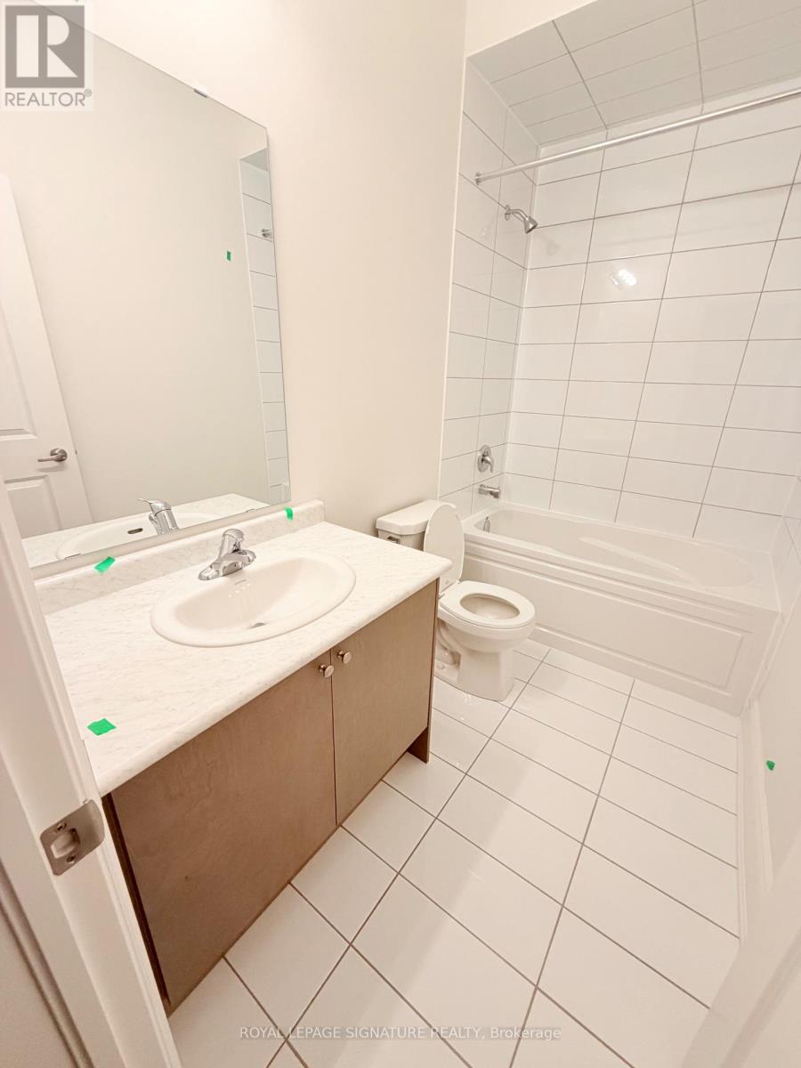 8 Art Leech Drive, Richmond Hill, Ontario  L4E 3R9 - Photo 17 - N12874804