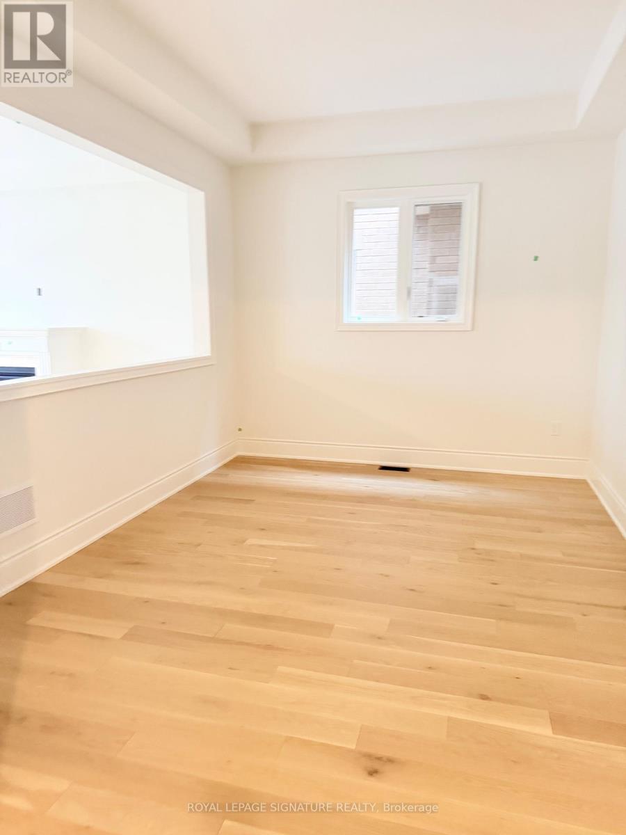 8 Art Leech Drive, Richmond Hill, Ontario  L4E 3R9 - Photo 7 - N12874804