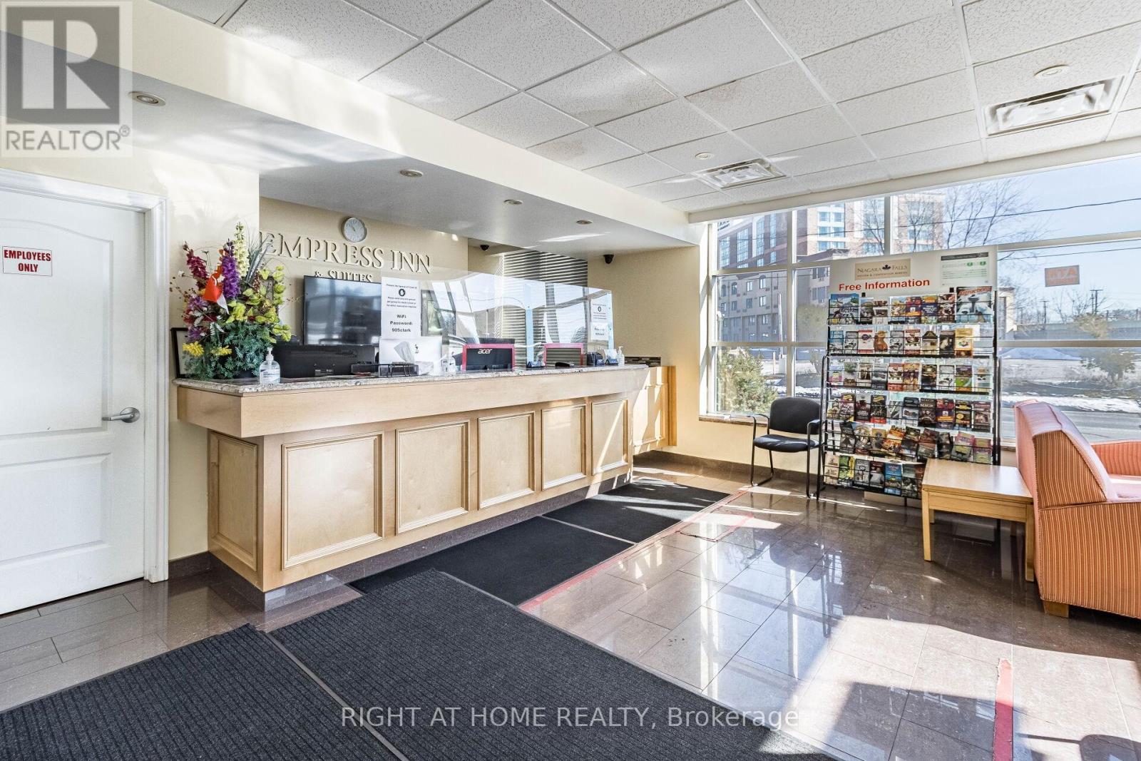 5951 Clark Avenue, Niagara Falls, Ontario  L2G 3W3 - Photo 23 - X13002960