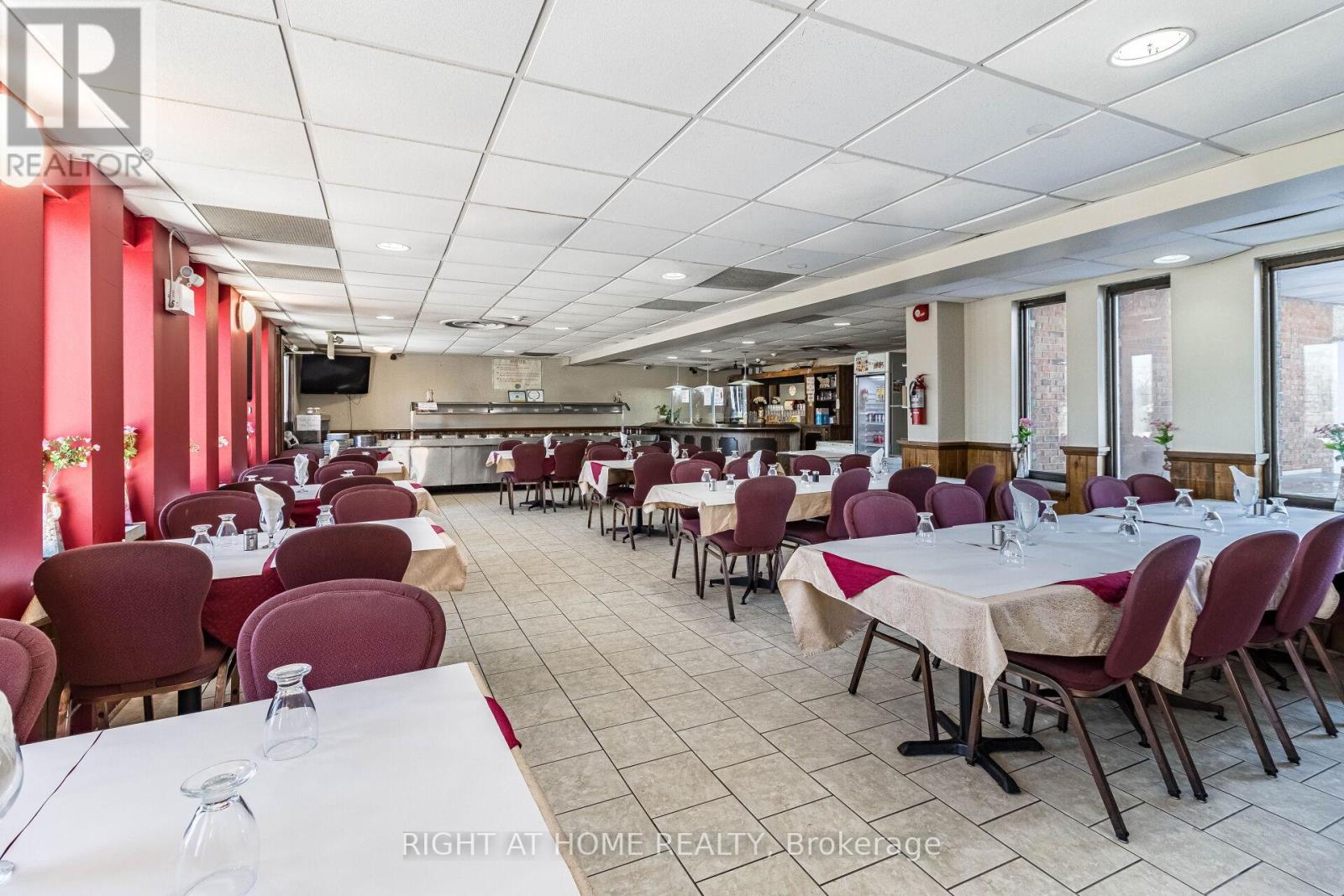 5951 Clark Avenue, Niagara Falls, Ontario  L2G 3W3 - Photo 33 - X13002960