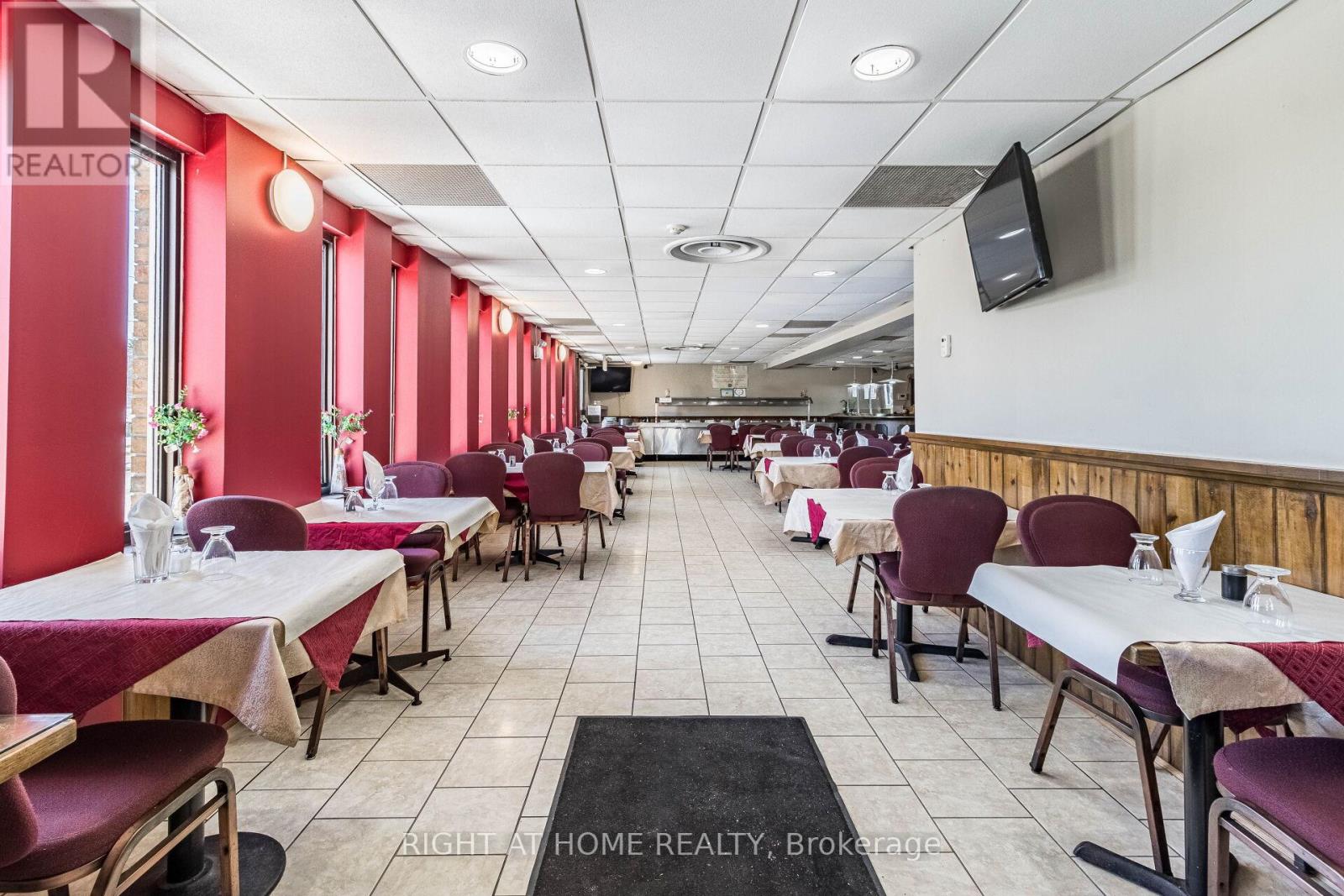 5951 Clark Avenue, Niagara Falls, Ontario  L2G 3W3 - Photo 34 - X13002960