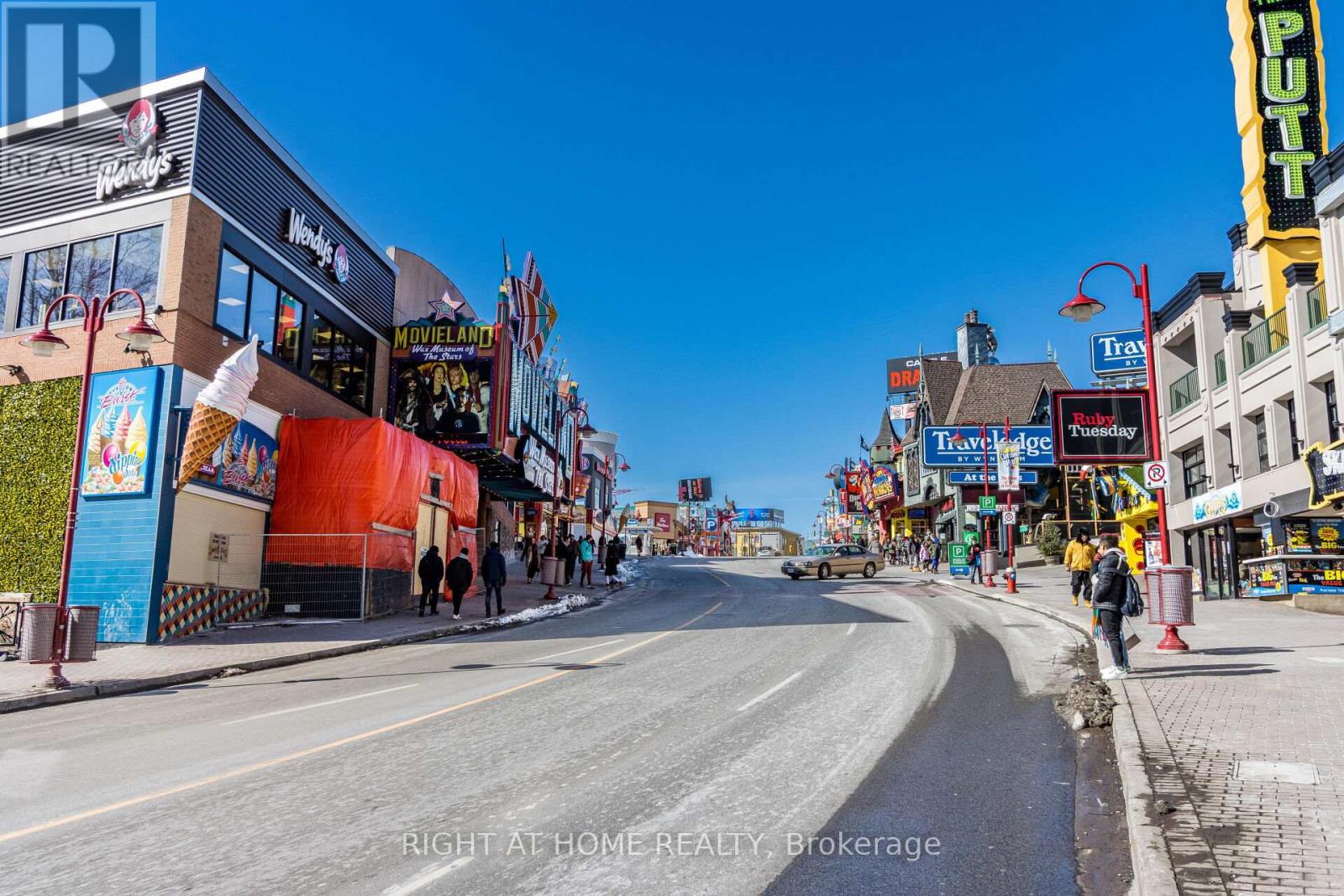 5951 Clark Avenue, Niagara Falls, Ontario  L2G 3W3 - Photo 36 - X13002960