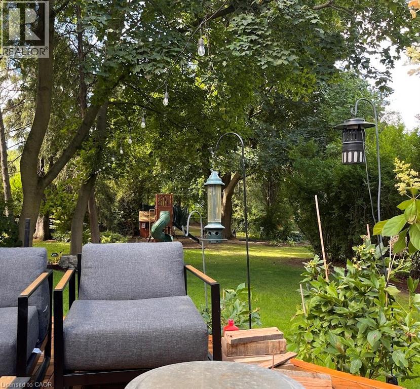 115 Roslin Avenue S, Waterloo, Ontario  N2L 2H3 - Photo 34 - 40800754