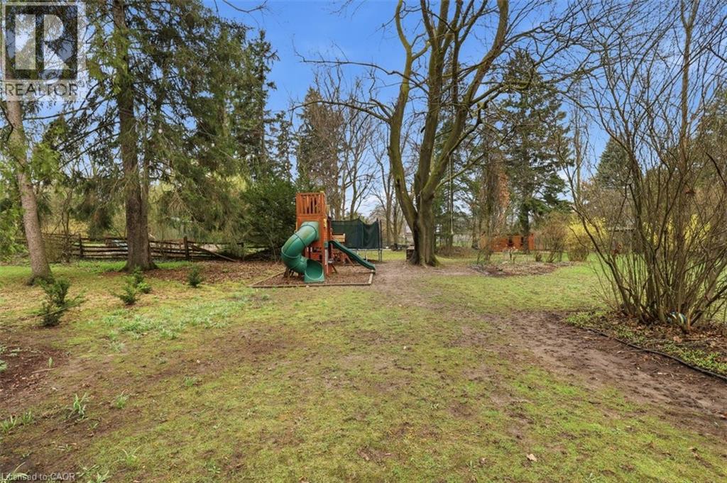 115 Roslin Avenue S, Waterloo, Ontario  N2L 2H3 - Photo 28 - 40800754