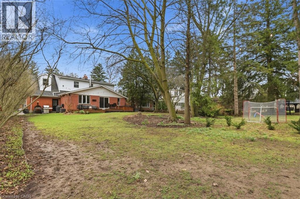 115 Roslin Avenue S, Waterloo, Ontario  N2L 2H3 - Photo 3 - 40800754