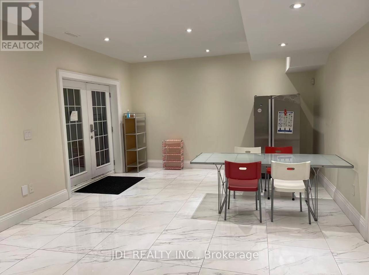 Basement - 64 Churchill Ave Avenue, Toronto, Ontario  M2N 1Y9 - Photo 3 - C13017828