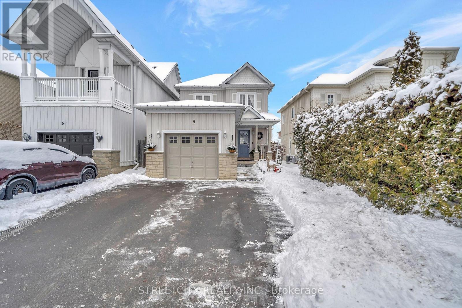 8 SHIPLEY AVENUE, Clarington, Ontario