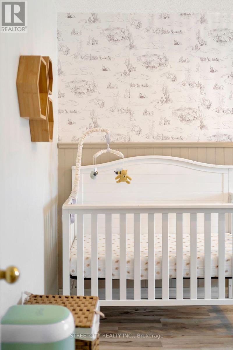 8 Shipley Avenue, Clarington, Ontario  L1B 1M6 - Photo 26 - E13017832