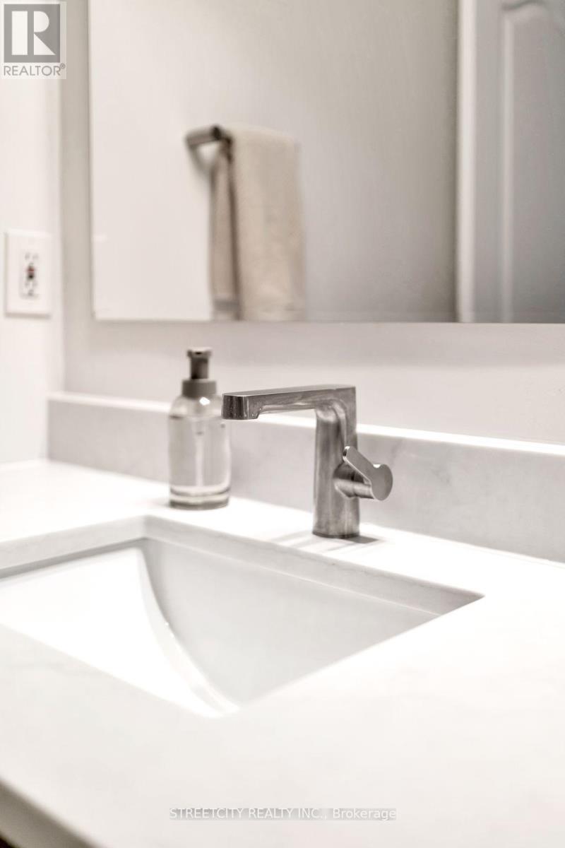 8 Shipley Avenue, Clarington, Ontario  L1B 1M6 - Photo 32 - E13017832