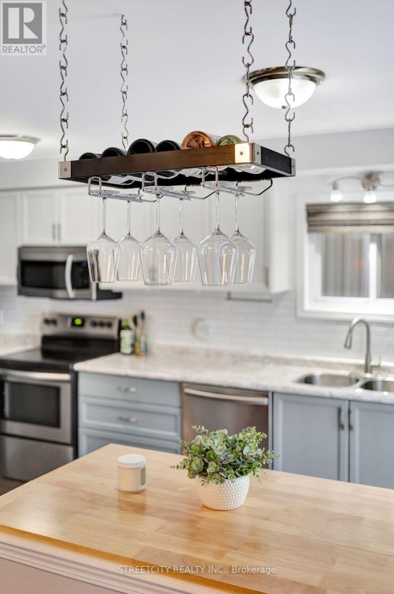 8 Shipley Avenue, Clarington, Ontario  L1B 1M6 - Photo 40 - E13017832