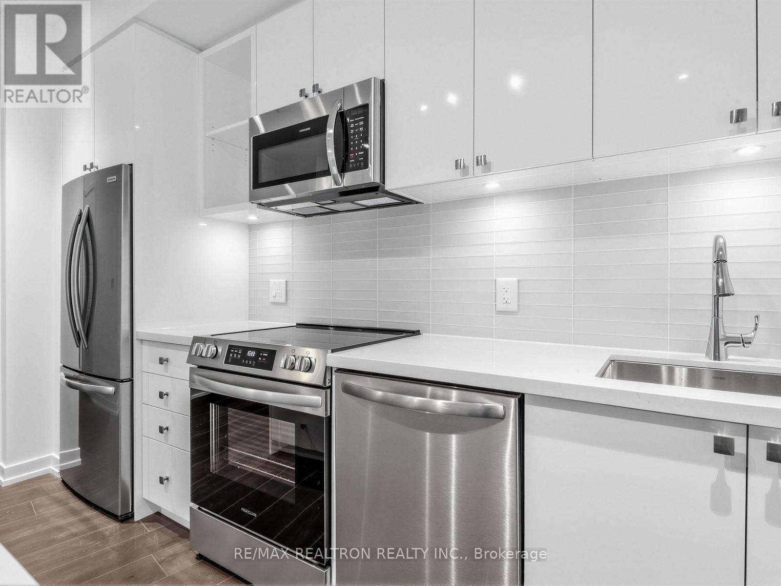 101 - 333 Sunseeker Avenue, Innisfil, Ontario  L9S 0R6 - Photo 17 - N12641842