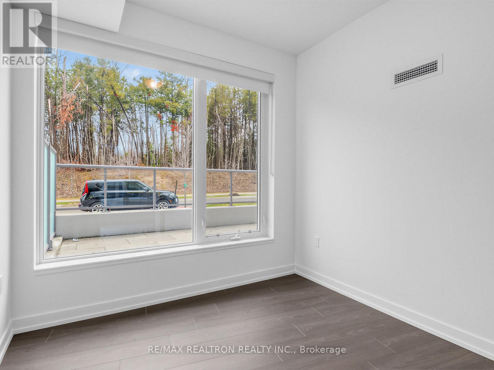 101 - 333 Sunseeker Avenue, Innisfil, Ontario  L9S 0R6 - Photo 30 - N12641842