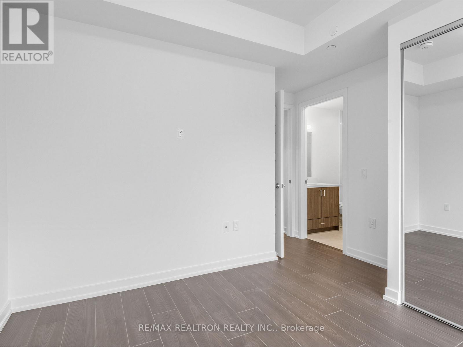 101 - 333 Sunseeker Avenue, Innisfil, Ontario  L9S 0R6 - Photo 25 - N12641842