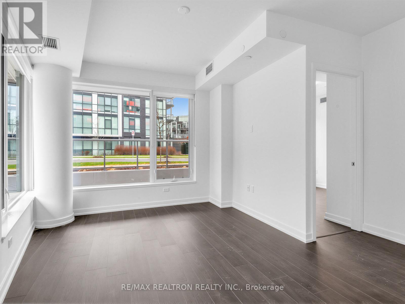 101 - 333 Sunseeker Avenue, Innisfil, Ontario  L9S 0R6 - Photo 6 - N12641842