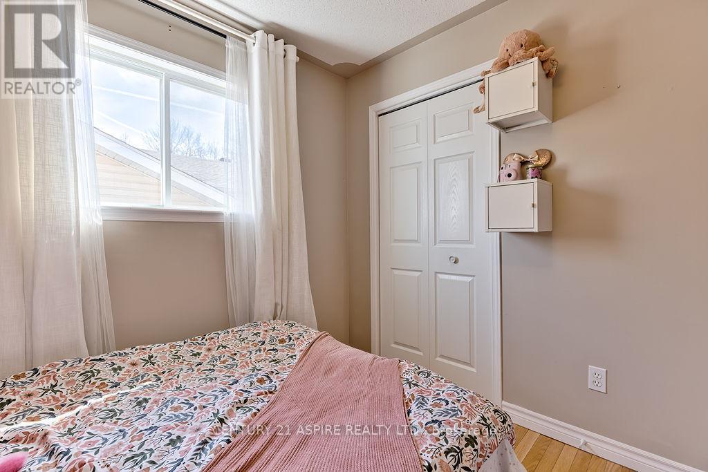 32 Bayshore Drive, Petawawa, Ontario  K8H 3R7 - Photo 27 - X12978944