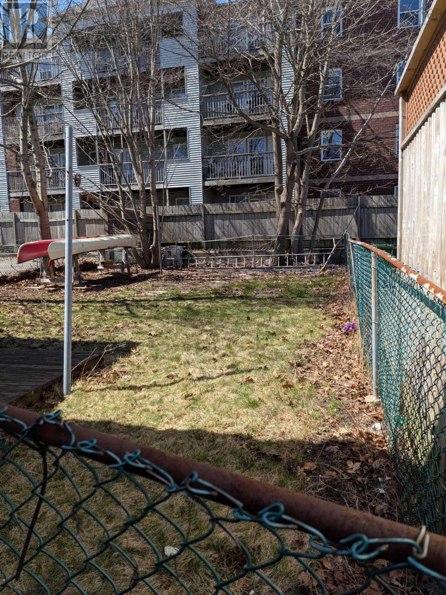 5655 Macara Street N, Halifax, Nova Scotia  B3K 1W3 - Photo 40 - 202607170