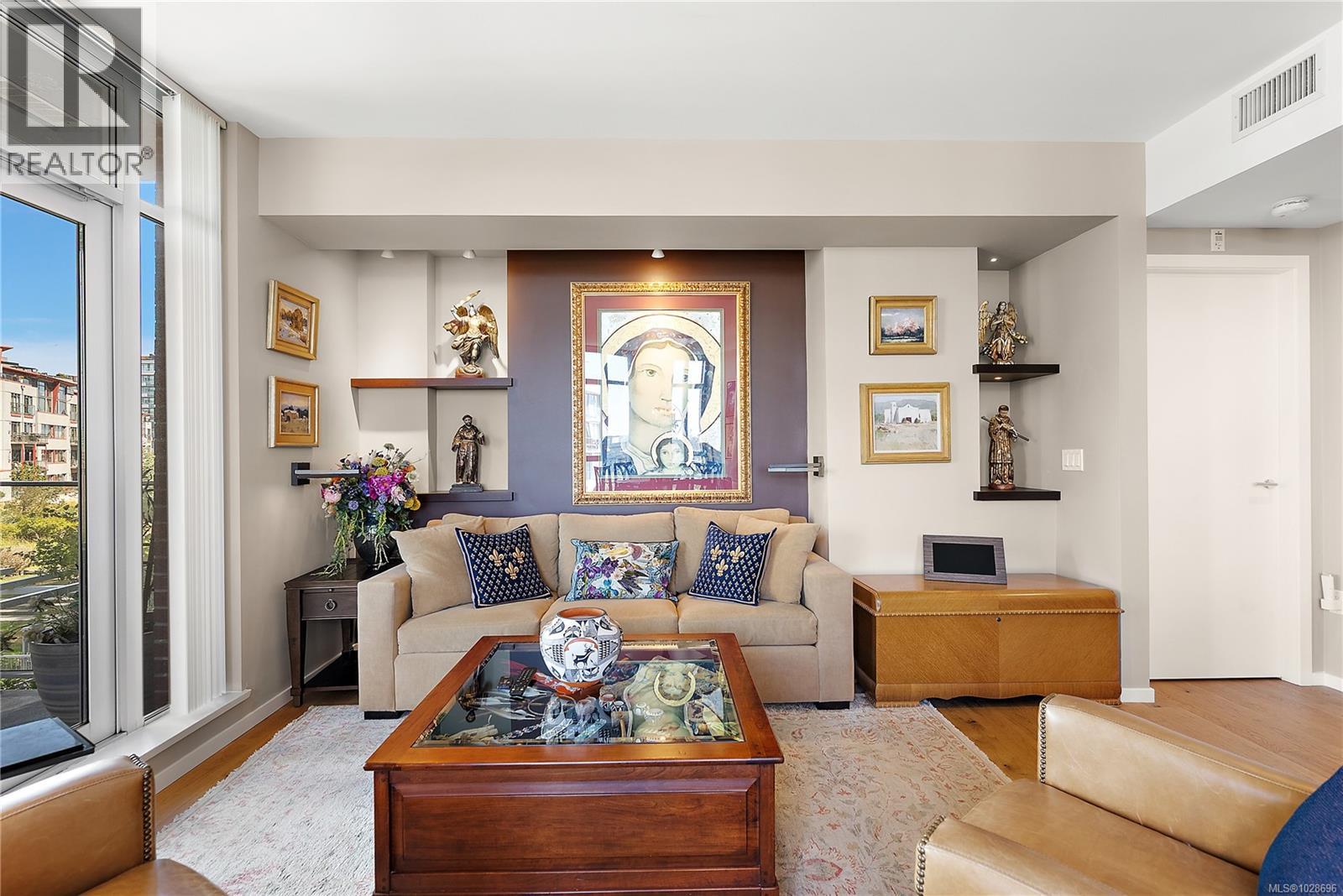 205 100 Saghalie Rd, Victoria, British Columbia  V9A 0A1 - Photo 11 - 1028696