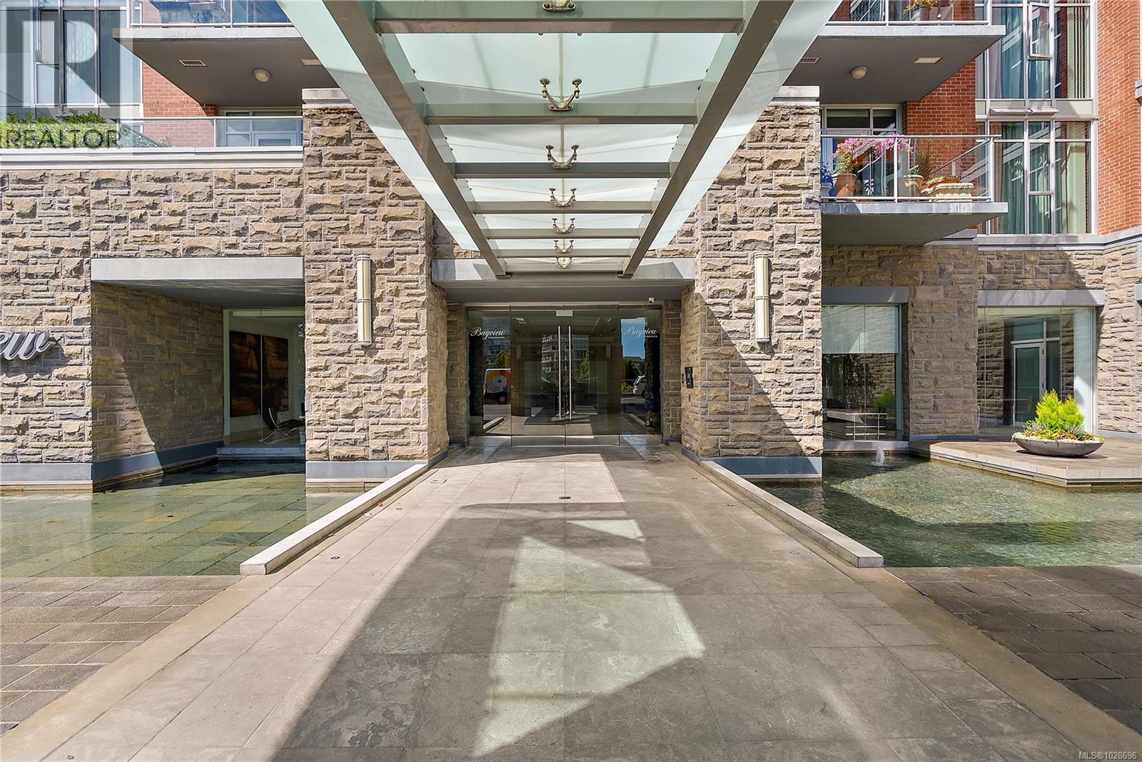 205 100 Saghalie Rd, Victoria, British Columbia  V9A 0A1 - Photo 26 - 1028696