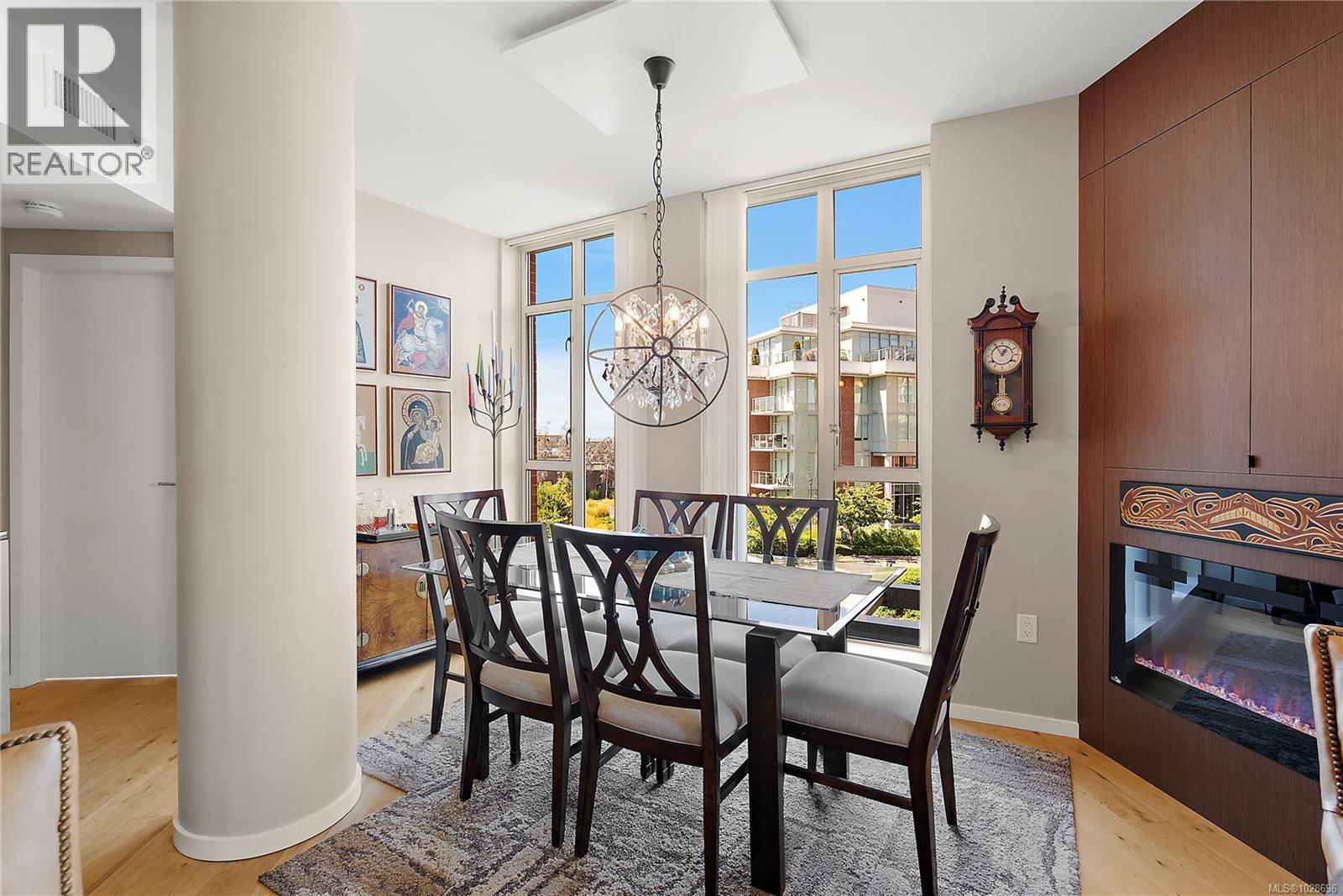 205 100 Saghalie Rd, Victoria, British Columbia  V9A 0A1 - Photo 4 - 1028696