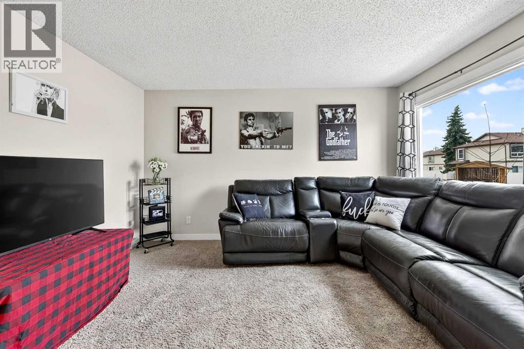 230 Deerpoint Lane Se, Calgary, Alberta  T2J 6M7 - Photo 6 - A2300887