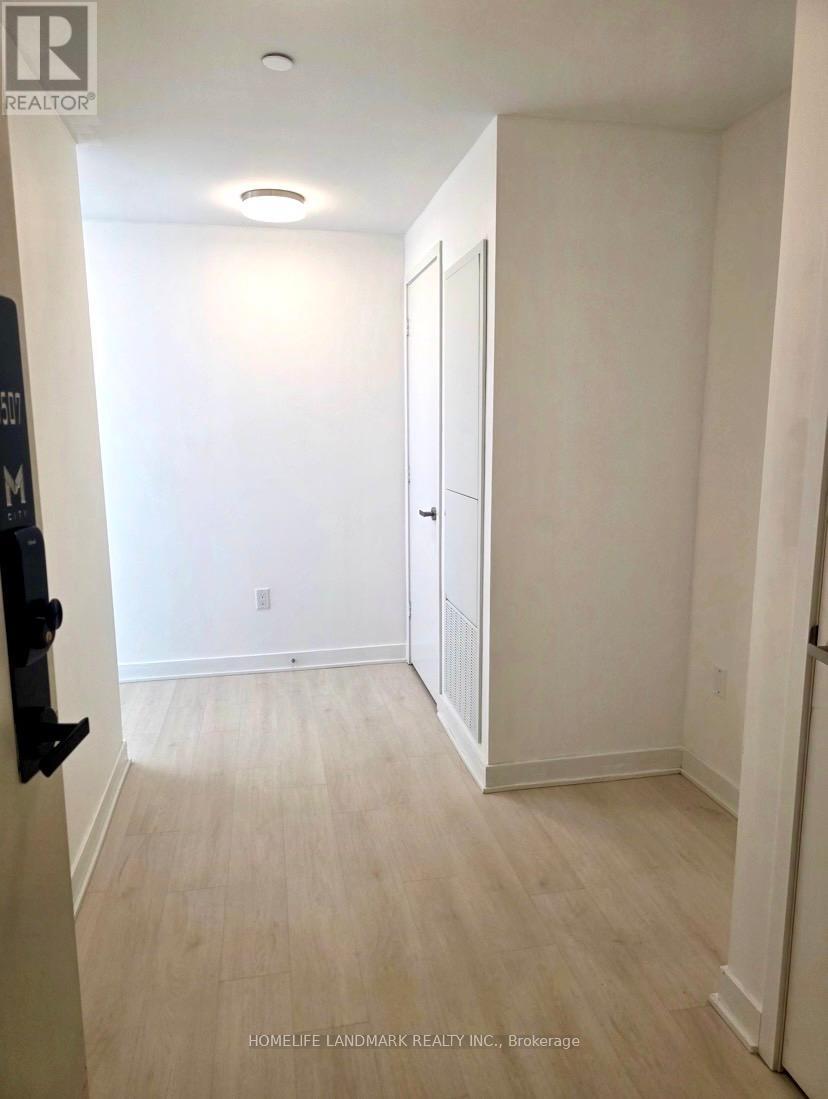 5607 - 3900 Confederation Parkway, Mississauga, Ontario  M5B 0M3 - Photo 7 - W13017830