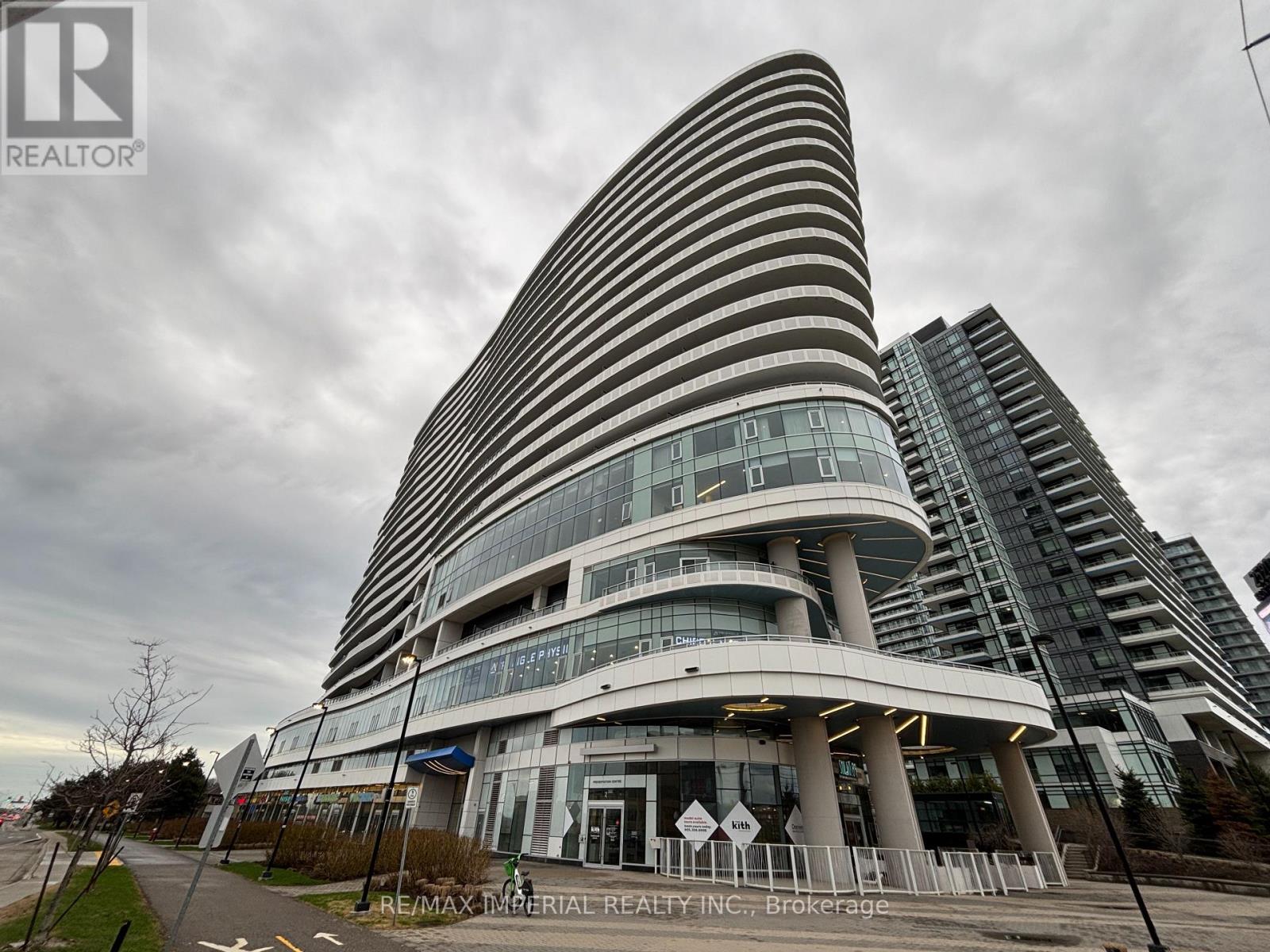 1607 - 2520 Eglinton Avenue W, Mississauga, Ontario  L5M 0Y2 - Photo 2 - W13017846
