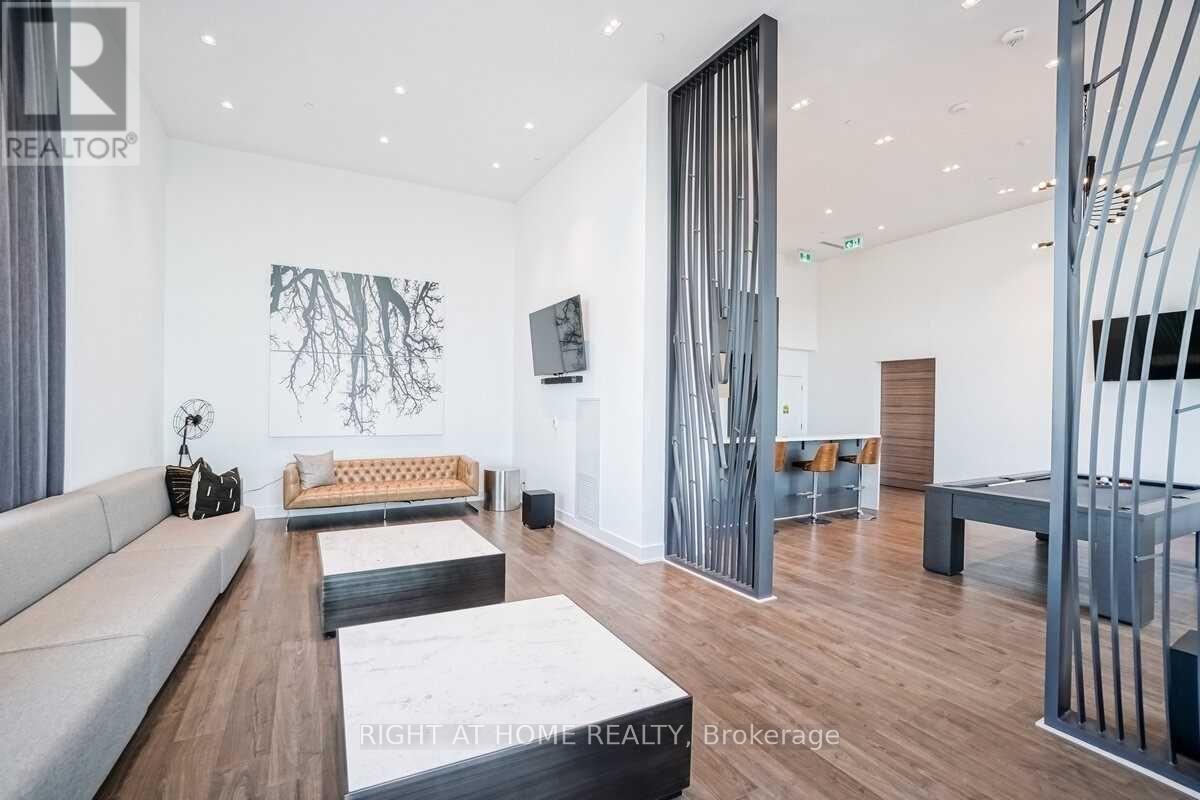 307 - 297 Oak Walk Drive, Oakville, Ontario  L6H 3R6 - Photo 22 - W13017848