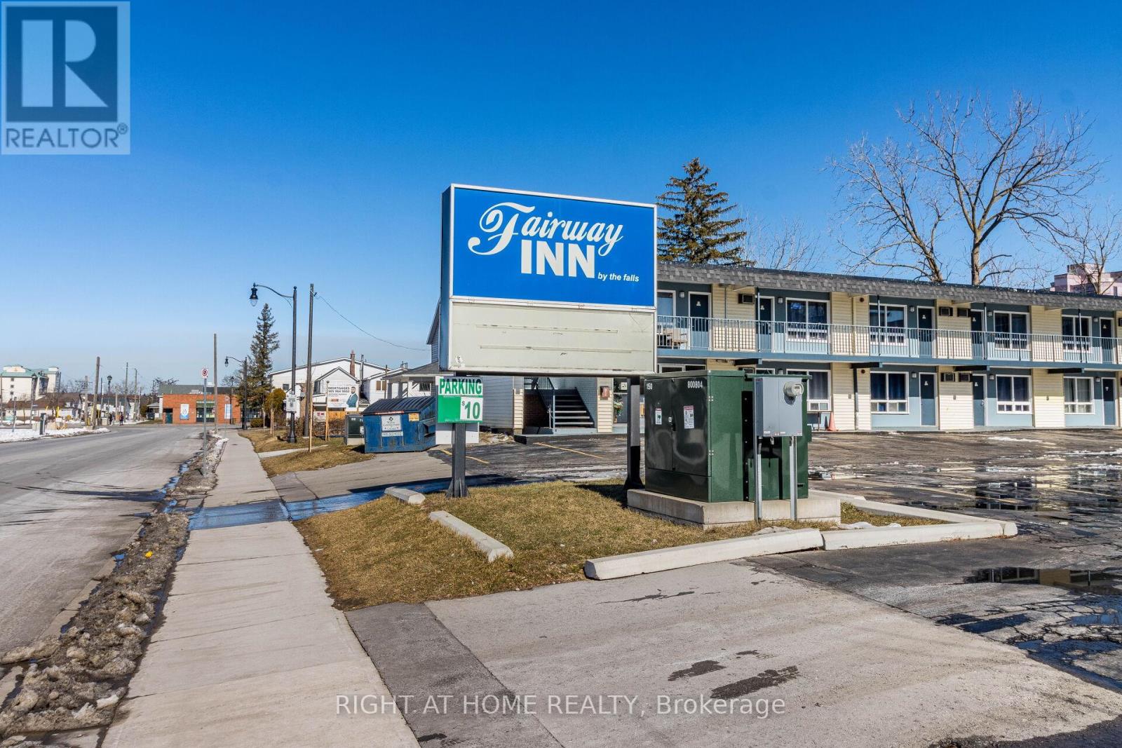 5958 Fallsview Boulevard, Niagara Falls (Clifton Hill), Ontario  L2G 3V5 - Photo 14 - X13003312