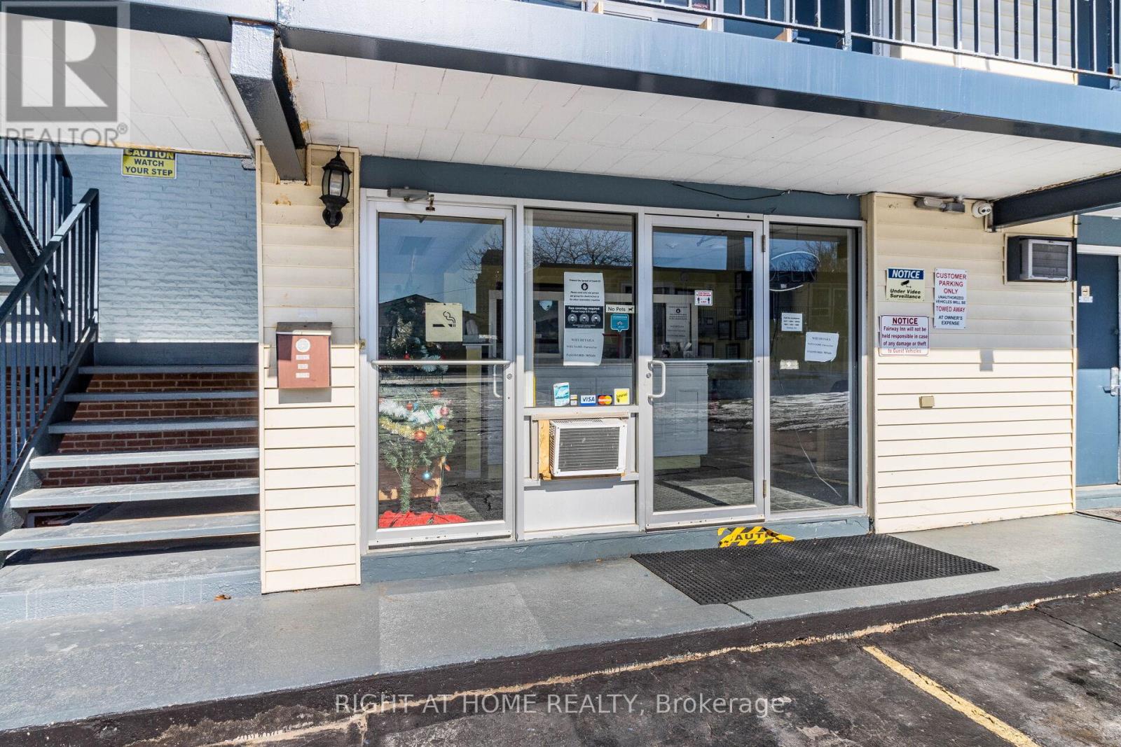 5958 Fallsview Boulevard, Niagara Falls (Clifton Hill), Ontario  L2G 3V5 - Photo 18 - X13003312